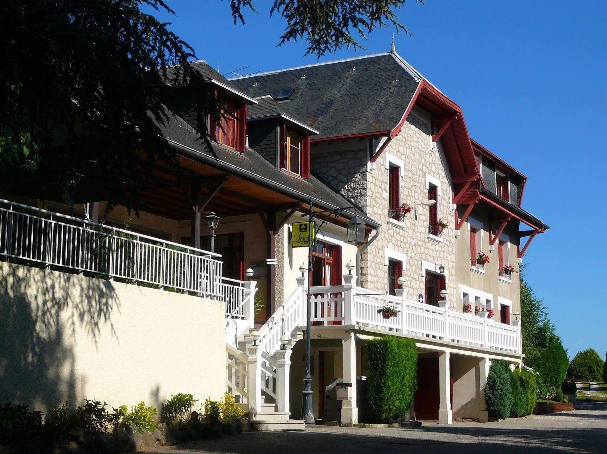 Hotel Spa & Restaurant O Pervenches Chambery Exterior photo